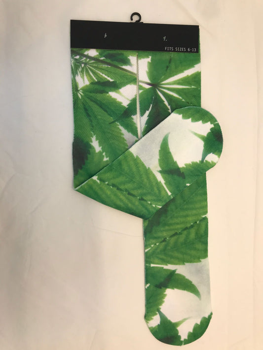 NATURAL LEAVES printed socks wholesale