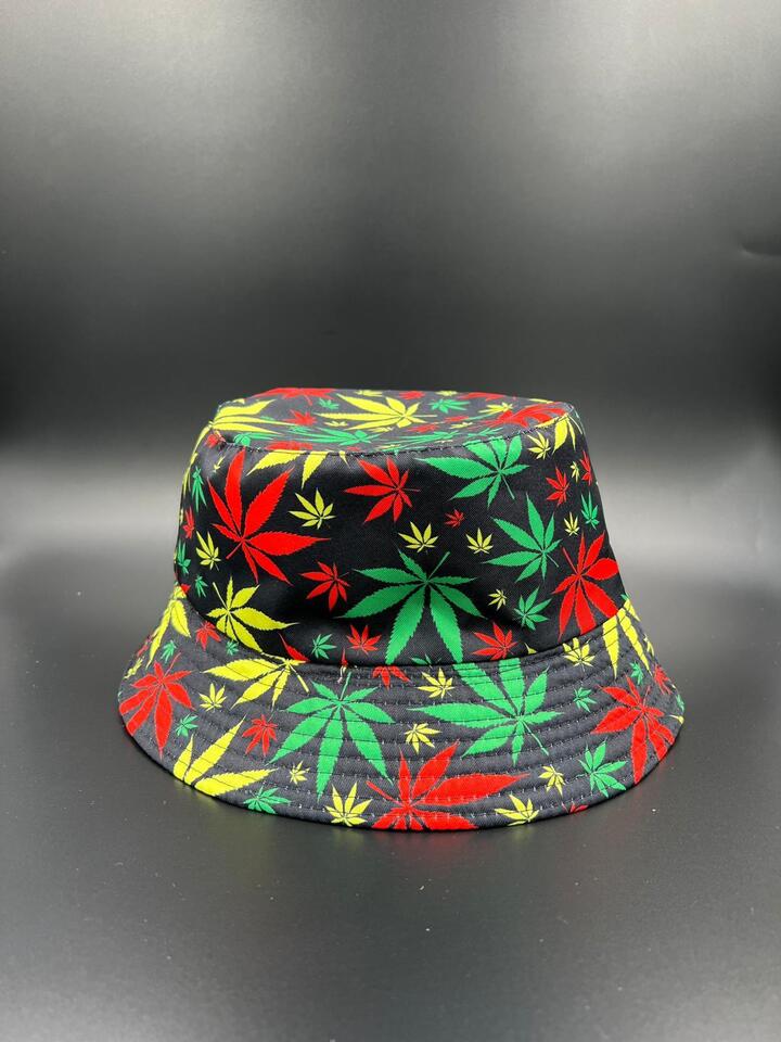 Black Bucket Hat with Rasta Leaf Print: Unisex Sun Style