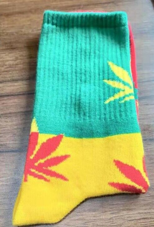 Rasta weed leaf socks Unisex trending perfect gift Rasta culture cotton