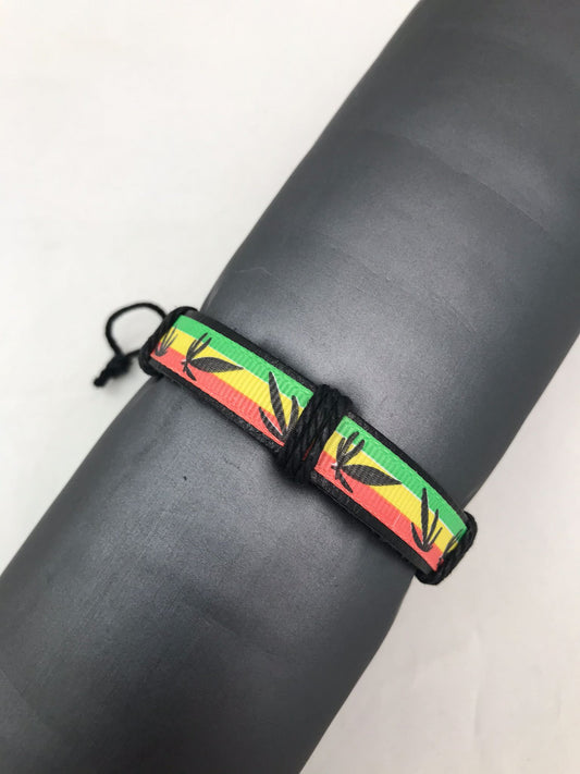 RASTA LEAVES BELT BRACELET DISPLAY OF 12